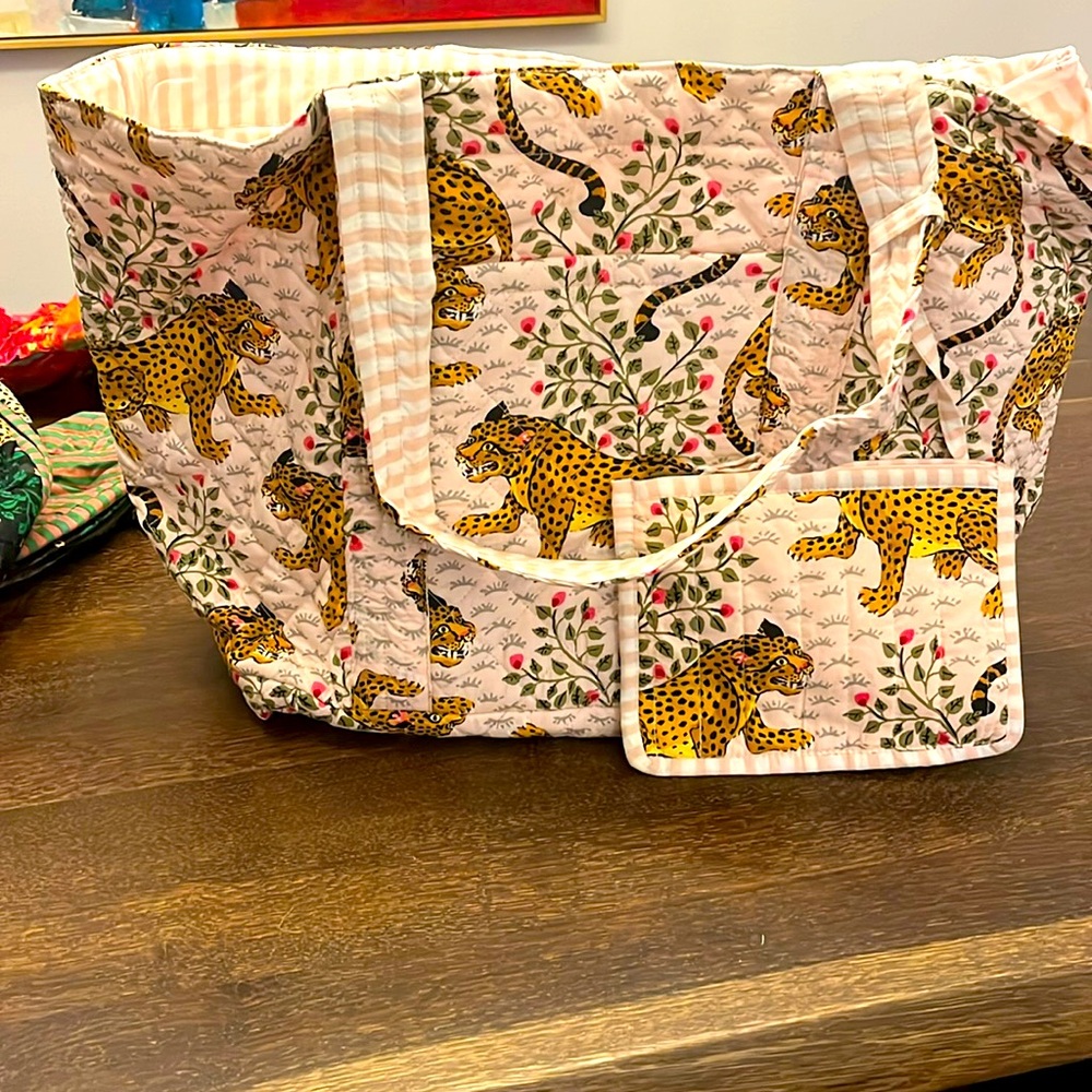 Printfresh Weekender Tote with mini bag.